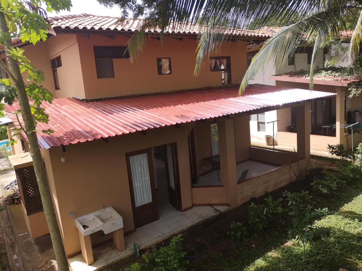 Condominio Villa Hermosa 普拉亚埃尔莫萨 外观 照片